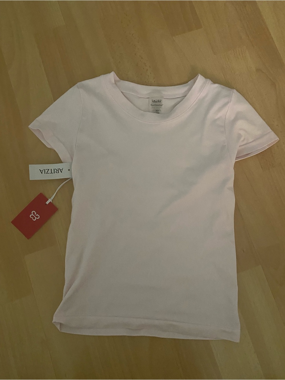 NWT Aritzia Sunday Best Mochi Pink Willow Sinch Seemless Tee